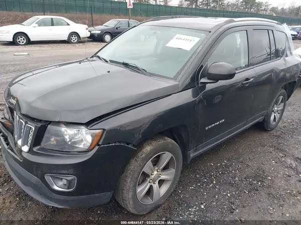 1C4NJDEB6HD122998 2017 JEEP COMPASS - Image 2