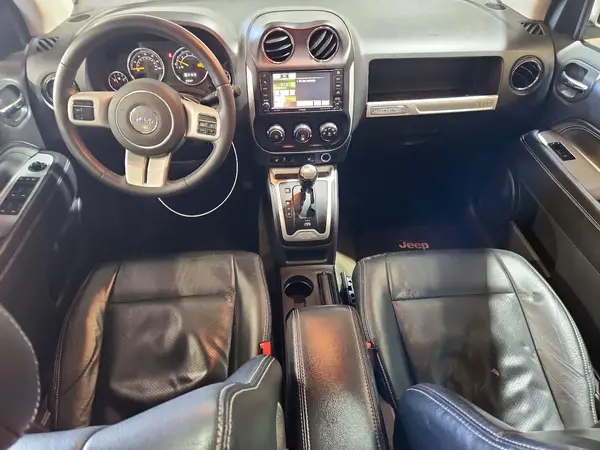 1C4NJDEB6HD126338 2017 JEEP COMPASS - Image 8