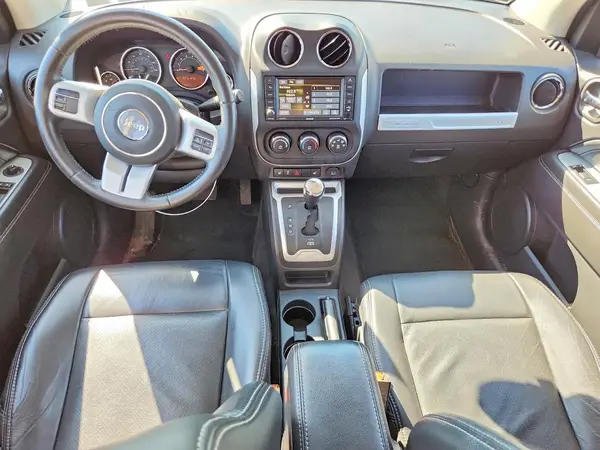 1C4NJDEB6HD126386 2017 JEEP COMPASS - Image 8
