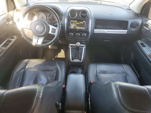 1C4NJDEB6HD126727 2017 JEEP COMPASS - Image 8