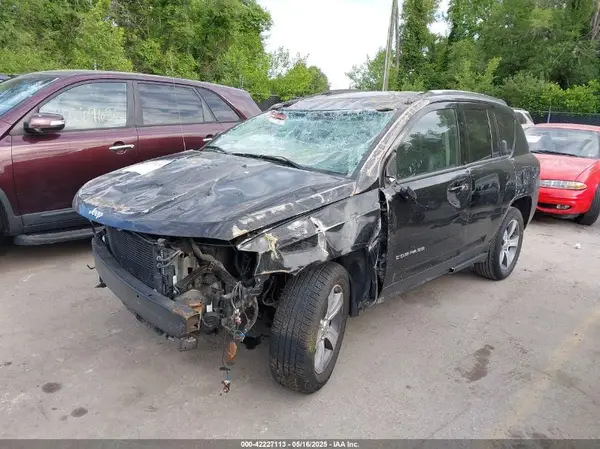 1C4NJDEB6HD126887 2017 JEEP COMPASS - Image 2
