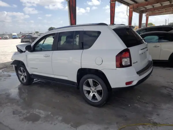 1C4NJDEB6HD140014 2017 JEEP COMPASS - Image 2