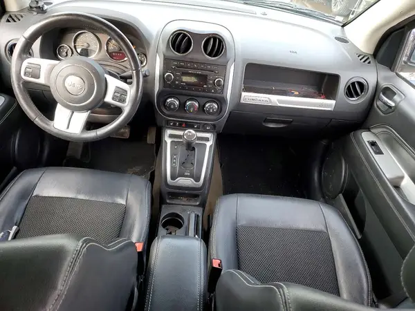 1C4NJDEB6HD144161 2017 JEEP COMPASS - Image 8