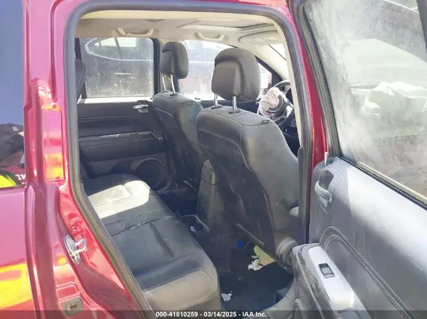 1C4NJDEB6HD171568 2017 JEEP COMPASS - Image 8