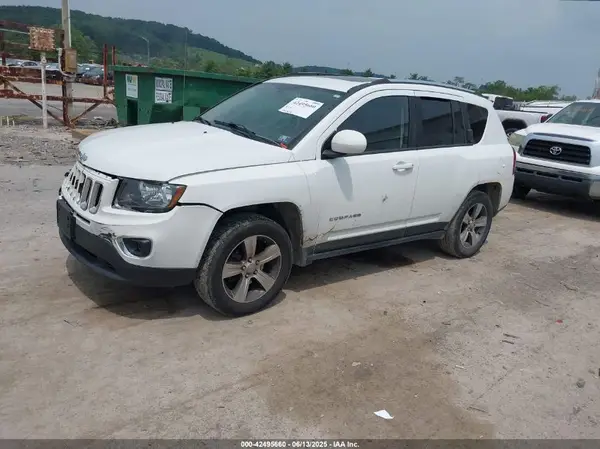 1C4NJDEB6HD171974 2017 JEEP COMPASS - Image 2