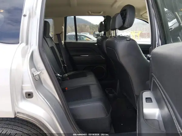1C4NJDEB6HD177791 2017 JEEP COMPASS - Image 8