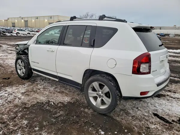 1C4NJDEB6HD212197 2017 JEEP COMPASS - Image 2