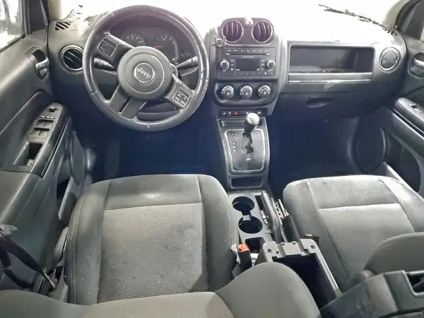 1C4NJDEB7DD253402 2021 JEEP COMPASS - Image 8