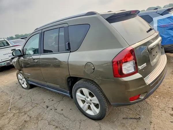 1C4NJDEB7GD541876 2016 JEEP COMPASS - Image 2