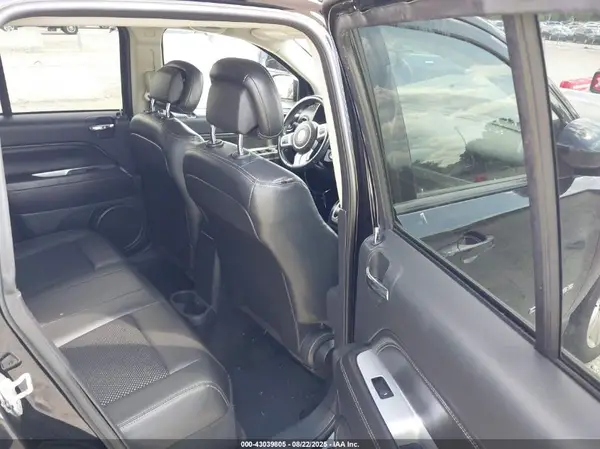 1C4NJDEB7GD573257 2016 JEEP COMPASS - Image 8