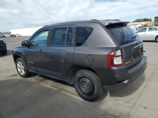1C4NJDEB7GD637930 2016 JEEP COMPASS - Image 2