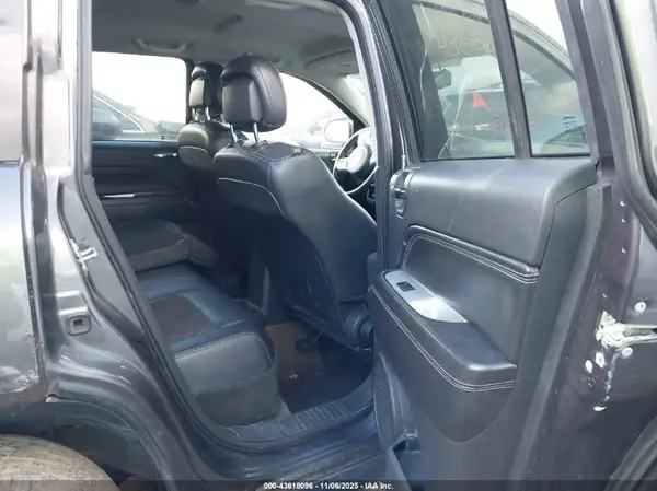 1C4NJDEB7GD662925 2016 JEEP COMPASS - Image 8