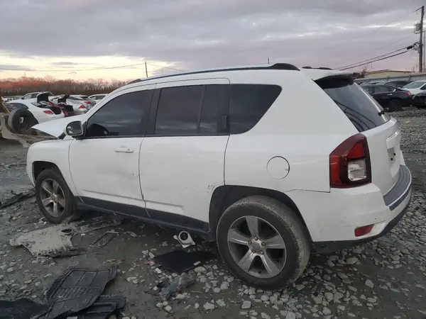 1C4NJDEB7GD673438 2016 JEEP COMPASS - Image 2