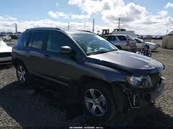 1C4NJDEB7GD708463 2016 JEEP COMPASS