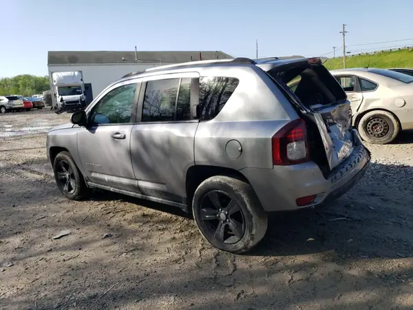 1C4NJDEB7GD720855 2016 JEEP COMPASS - Image 2