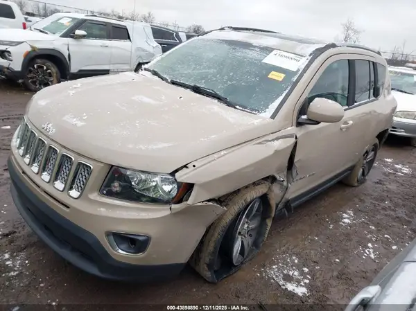 1C4NJDEB7GD768968 2016 JEEP COMPASS - Image 2
