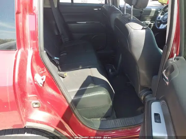 1C4NJDEB7GD775631 2016 JEEP COMPASS - Image 8