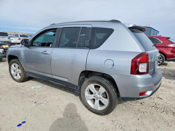 1C4NJDEB7GD779999 2016 JEEP COMPASS - Image 2