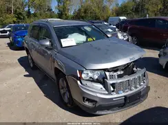 1C4NJDEB7GD784958 2016 JEEP COMPASS