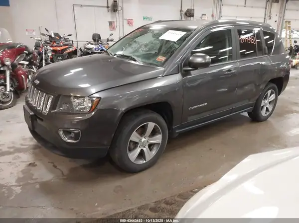 1C4NJDEB7GD791828 2016 JEEP COMPASS - Image 2