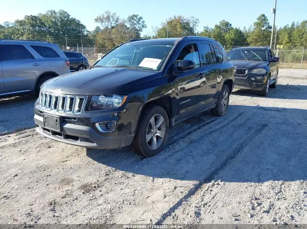 1C4NJDEB7GD814122 2016 JEEP COMPASS - Image 2