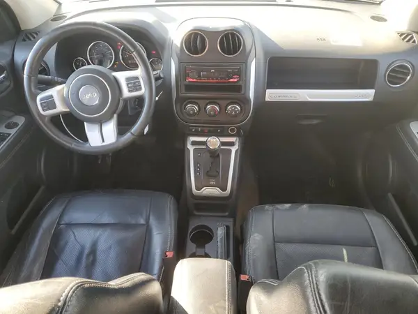 1C4NJDEB7HD100895 2017 JEEP COMPASS - Image 8
