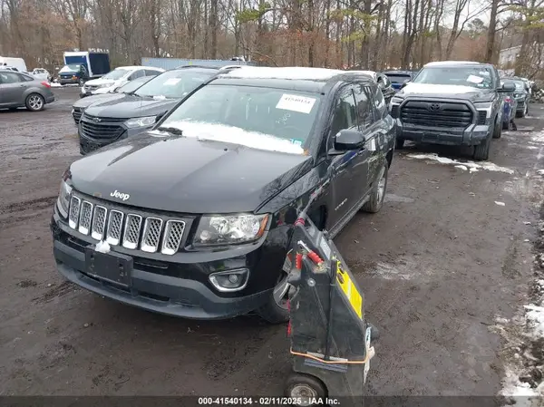 1C4NJDEB7HD108883 2017 JEEP COMPASS - Image 2