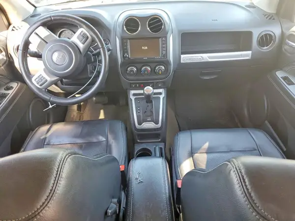 1C4NJDEB7HD125344 2017 JEEP COMPASS - Image 8