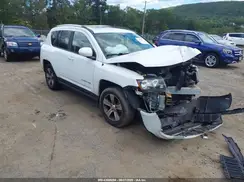 1C4NJDEB7HD125389 2017 JEEP COMPASS