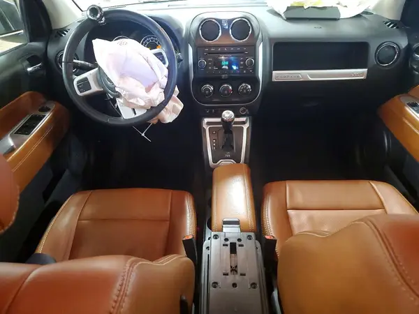 1C4NJDEB7HD128731 2017 JEEP COMPASS - Image 8