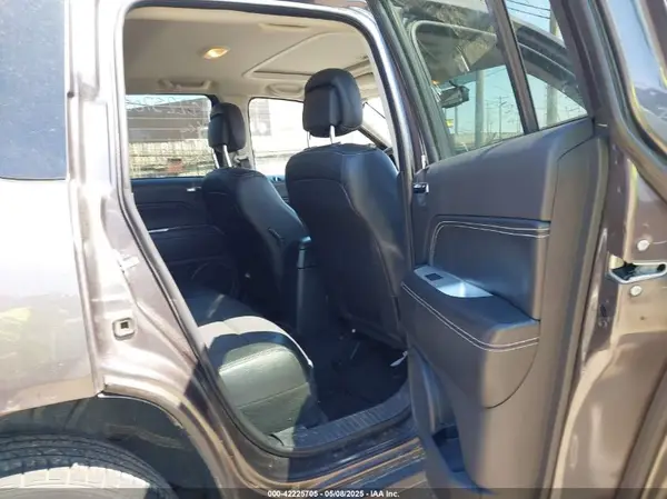 1C4NJDEB7HD128745 2017 JEEP COMPASS - Image 8