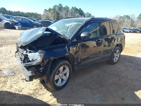 1C4NJDEB7HD139809 2017 JEEP COMPASS - Image 2