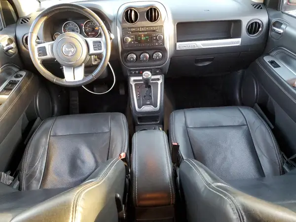 1C4NJDEB7HD163690 2017 JEEP COMPASS - Image 8