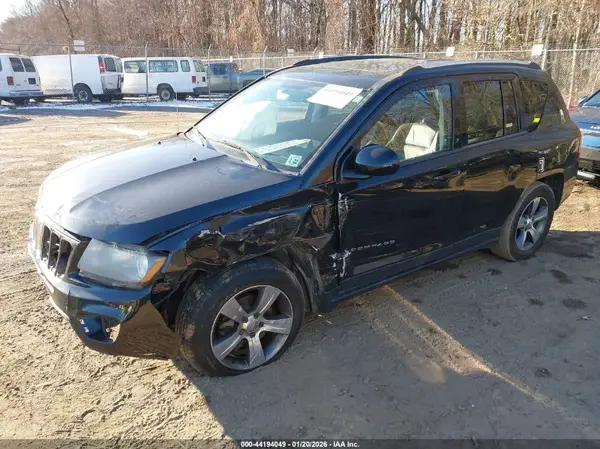 1C4NJDEB7HD176066 2017 JEEP COMPASS - Image 2