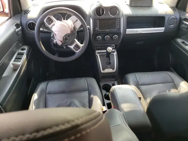 1C4NJDEB7HD176391 2017 JEEP COMPASS - Image 8