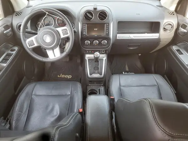 1C4NJDEB7HD188718 2017 JEEP COMPASS - Image 8