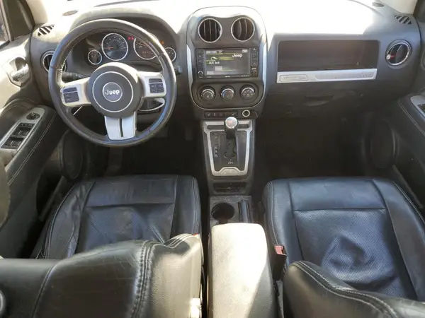 1C4NJDEB7HD190260 2017 JEEP COMPASS - Image 8
