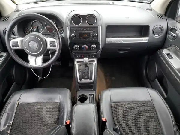 1C4NJDEB7HD190937 2017 JEEP COMPASS - Image 8
