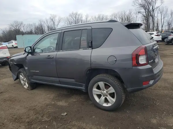 1C4NJDEB7HD191067 2017 JEEP COMPASS - Image 2