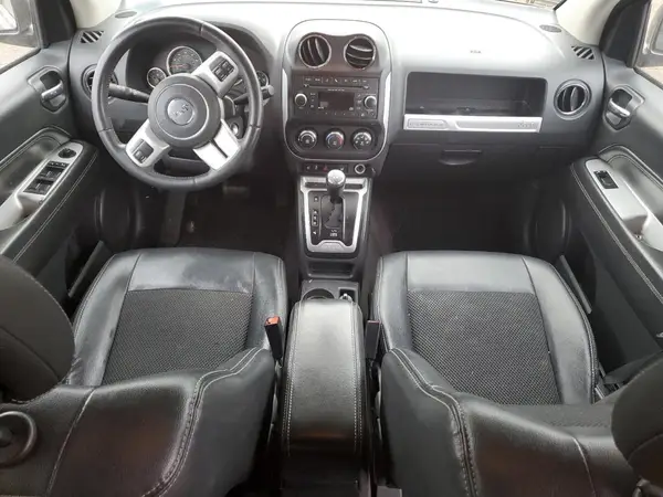 1C4NJDEB7HD191067 2017 JEEP COMPASS - Image 8