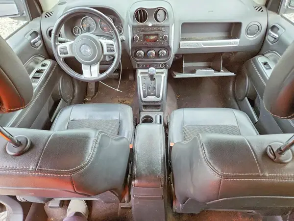 1C4NJDEB7HD191151 2017 JEEP COMPASS - Image 8