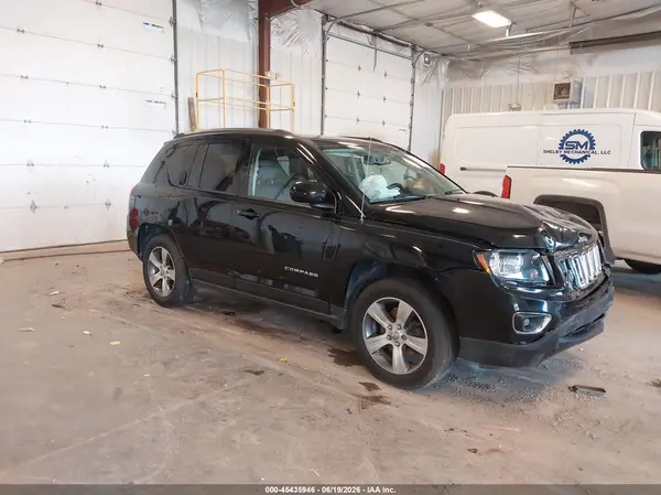 1C4NJDEB7HD192249 2017 JEEP COMPASS - Image 1