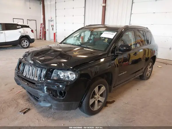 1C4NJDEB7HD192249 2017 JEEP COMPASS - Image 2