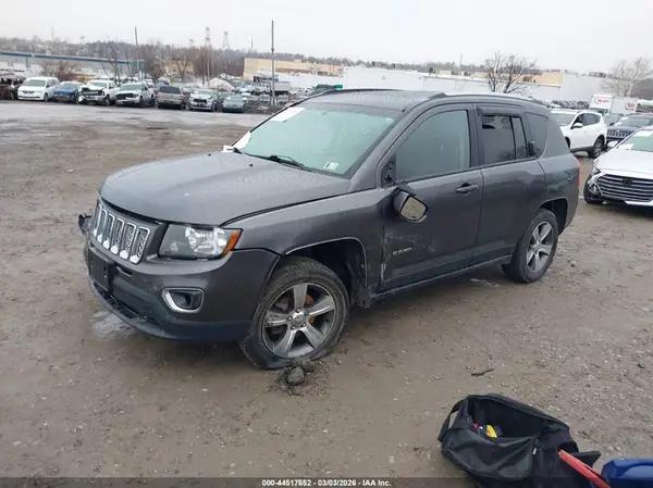 1C4NJDEB7HD192896 2017 JEEP COMPASS - Image 2