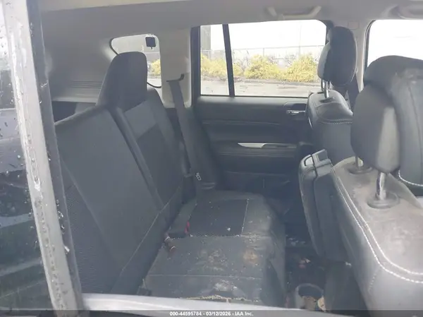 1C4NJDEB7HD210183 2017 JEEP COMPASS - Image 8