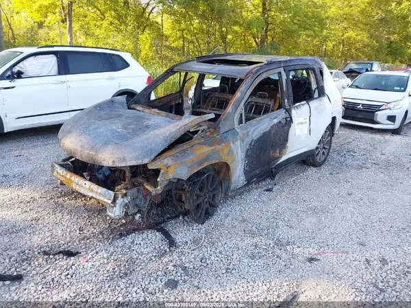 1C4NJDEB8GD534208 2016 JEEP COMPASS - Image 2