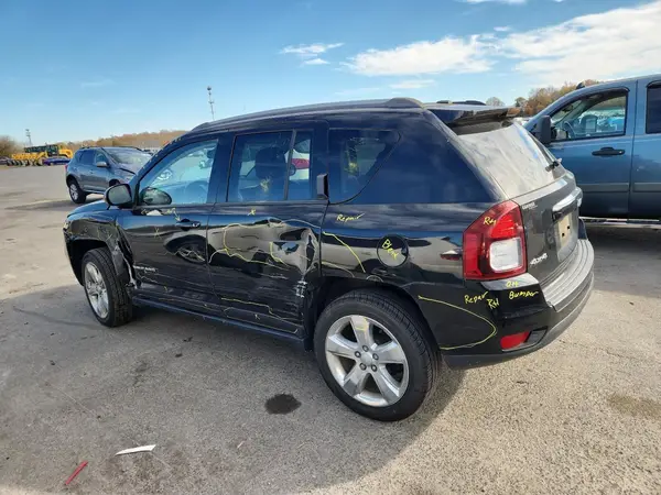 1C4NJDEB8GD542213 2016 JEEP COMPASS - Image 2