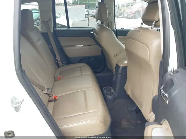1C4NJDEB8GD545452 2016 JEEP COMPASS - Image 8