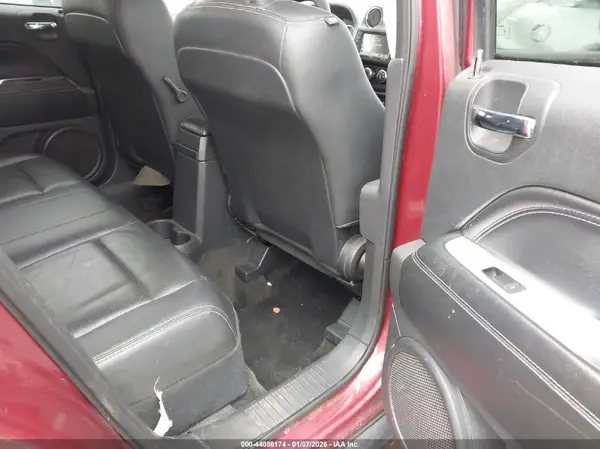1C4NJDEB8GD545869 2016 JEEP COMPASS - Image 8