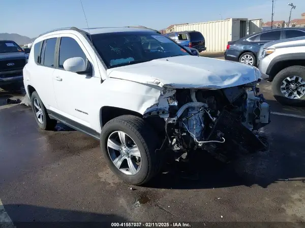 1C4NJDEB8GD546245 2016 JEEP COMPASS - Image 1